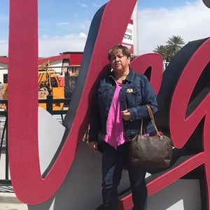 Meet your Posher, Janie